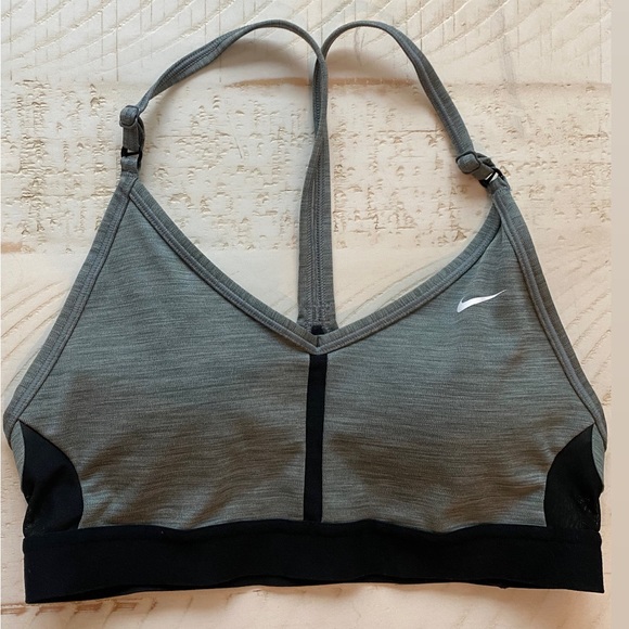 NIKE Indy sports bra - Picture 2 of 2